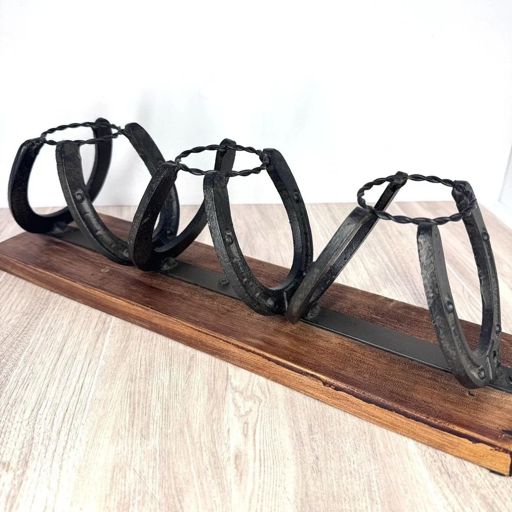 Rustic Horseshoe Candle Holder Cast Iron Wood‎ Base Western Farmhouse Decor